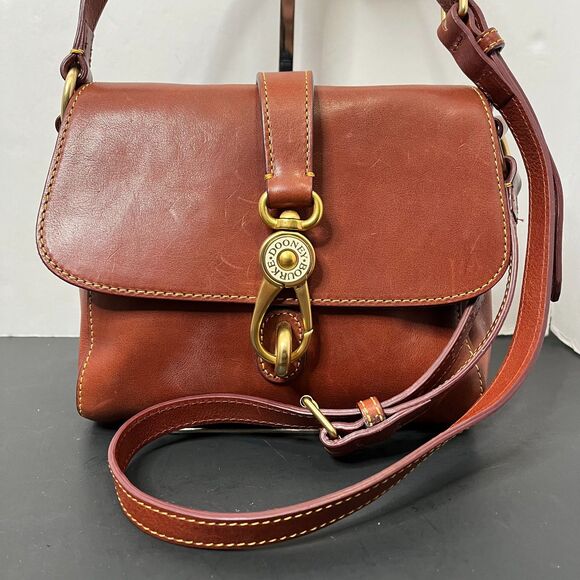 Dooney & Bourke Womens Ashley Messenger Bag Florentine Vacchetta Leather - Picture 2 of 14